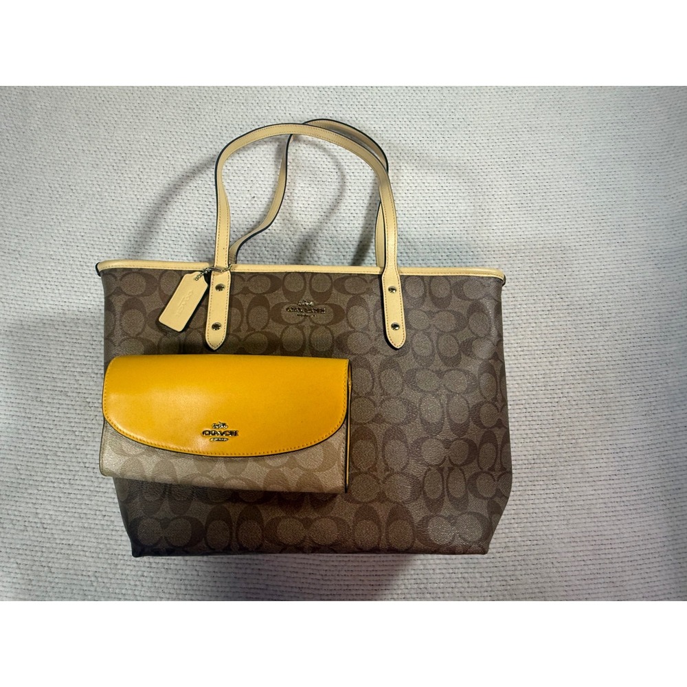 Coach City Tote Signature Canvas Brown Yellow Handbag and Wallet Bundle F58292
